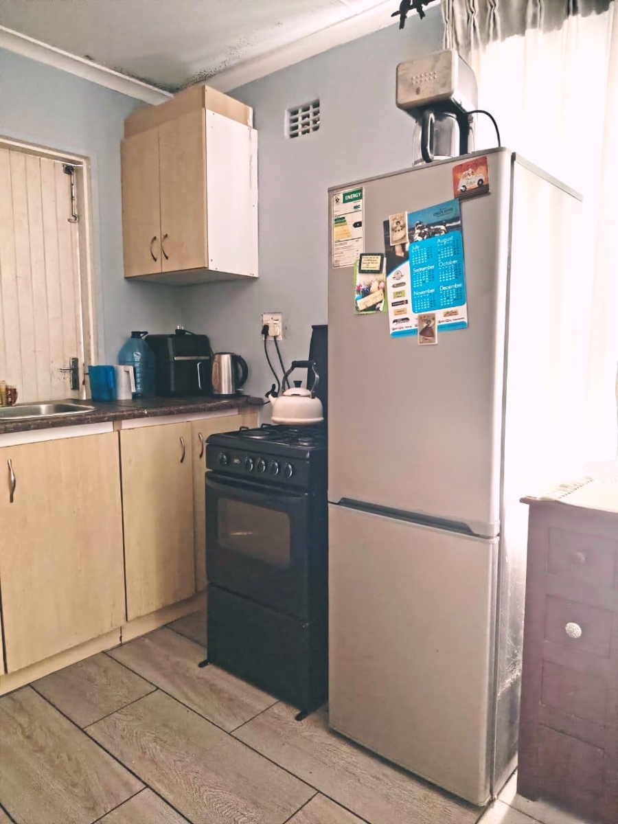 3 Bedroom Property for Sale in Silwood Heights Western Cape
